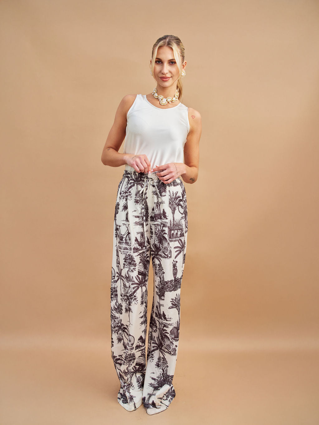 Shop-tall-palazzo-pants-in-fun-tropical-print